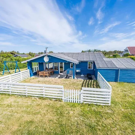 Hvide Sande Lix Holiday home